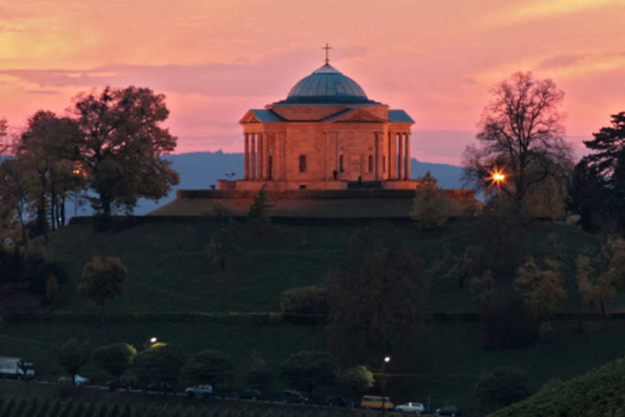 Grabkapelle auf dem Württemberg, Collegium Wirtemberg Weingärtner Rotenberg & Uhlbach eG