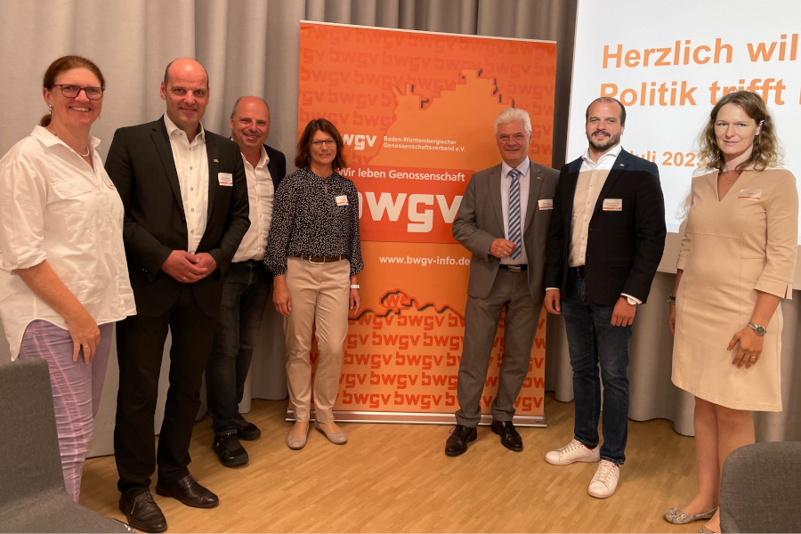 von links nach rechts:  Ute Bader (BWGV), Georg Heitlinger MdL, Martin Hahn MdL, Dr. Teresa Walter (BWGV), Klaus Burger MdL, Jan-Peter Röderer MdL, Anja Roth (BWGV)