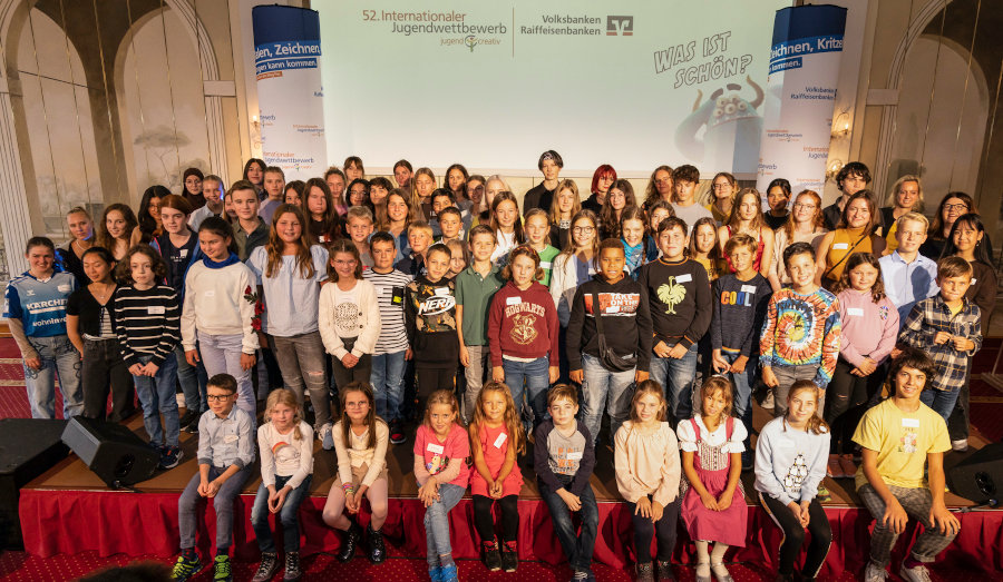die Landessieger des Internationalen Jugendwettbewerbs "jugend creativ" 2022 aus Baden-Württemberg