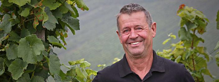 Engelbert Vogt, Vorstandsvorsitzender der Alde Gott Winzer eG, ist mit der Weinernte 2014 zufrieden.