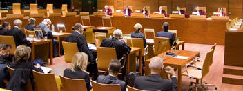 Kammer des Europäischen Gerichtshofs mit fünf Richtern