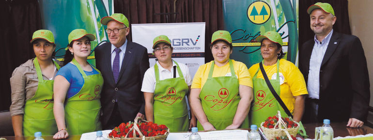 BWGV und DGRV finanzieren Kleinstkredite an Obst- und Gemüsebauern Paraguays