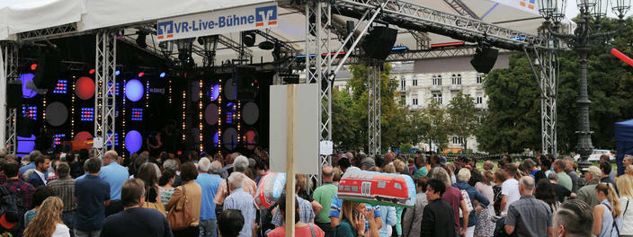 Bühne beim SWR 3 New Pop Festival